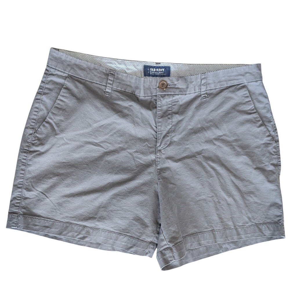Old Navy Sz. 12 Grey Everyday Boyfriend Shorts Cotton
